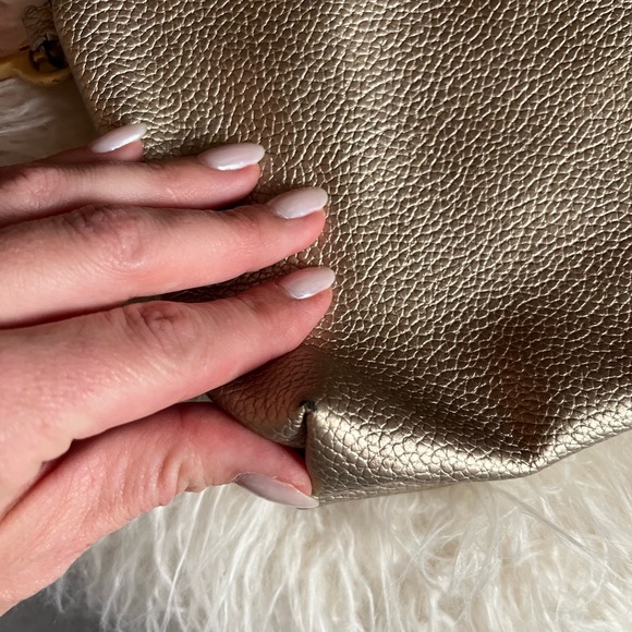 Freshly Picked Mickey Pouch - Picture 4 of 7